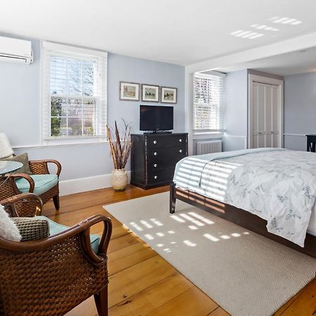 East Orleans The Parsonage Bed & Breakfast エクステリア 写真