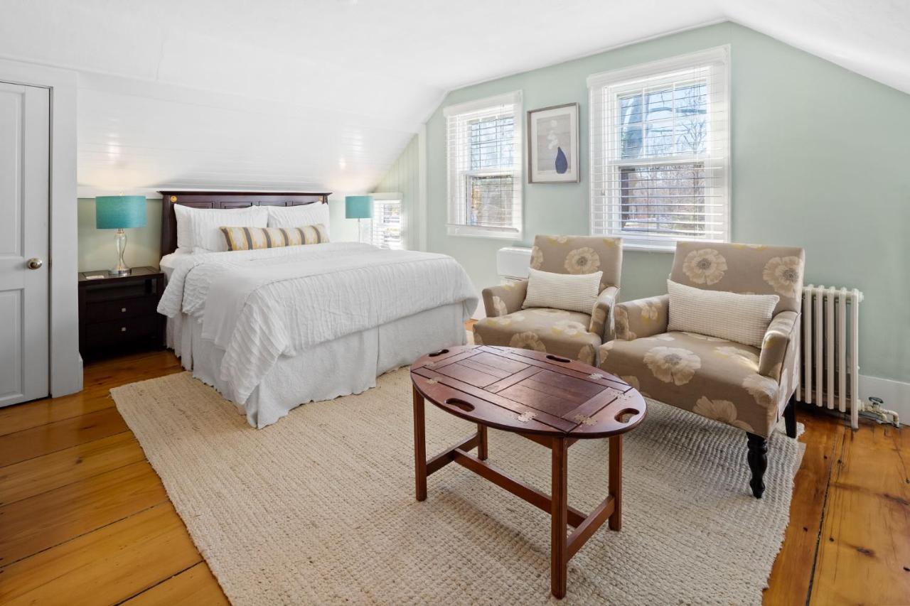 East Orleans The Parsonage Bed & Breakfast エクステリア 写真