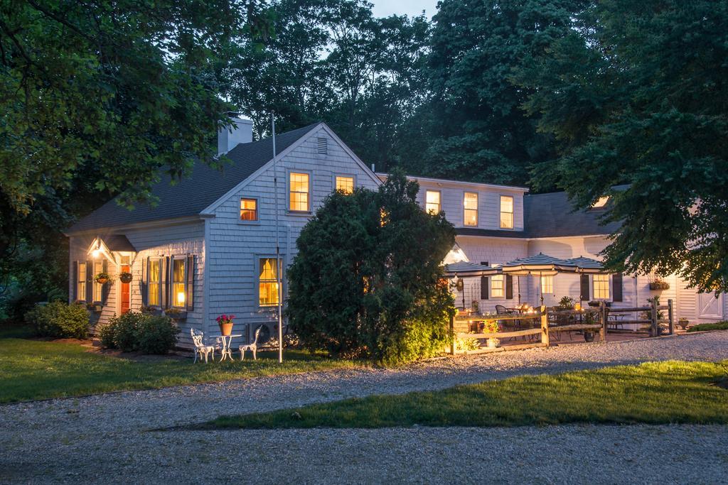 East Orleans The Parsonage Bed & Breakfast エクステリア 写真