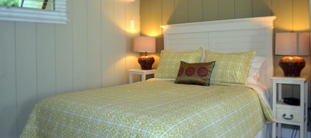 East Orleans The Parsonage Bed & Breakfast エクステリア 写真