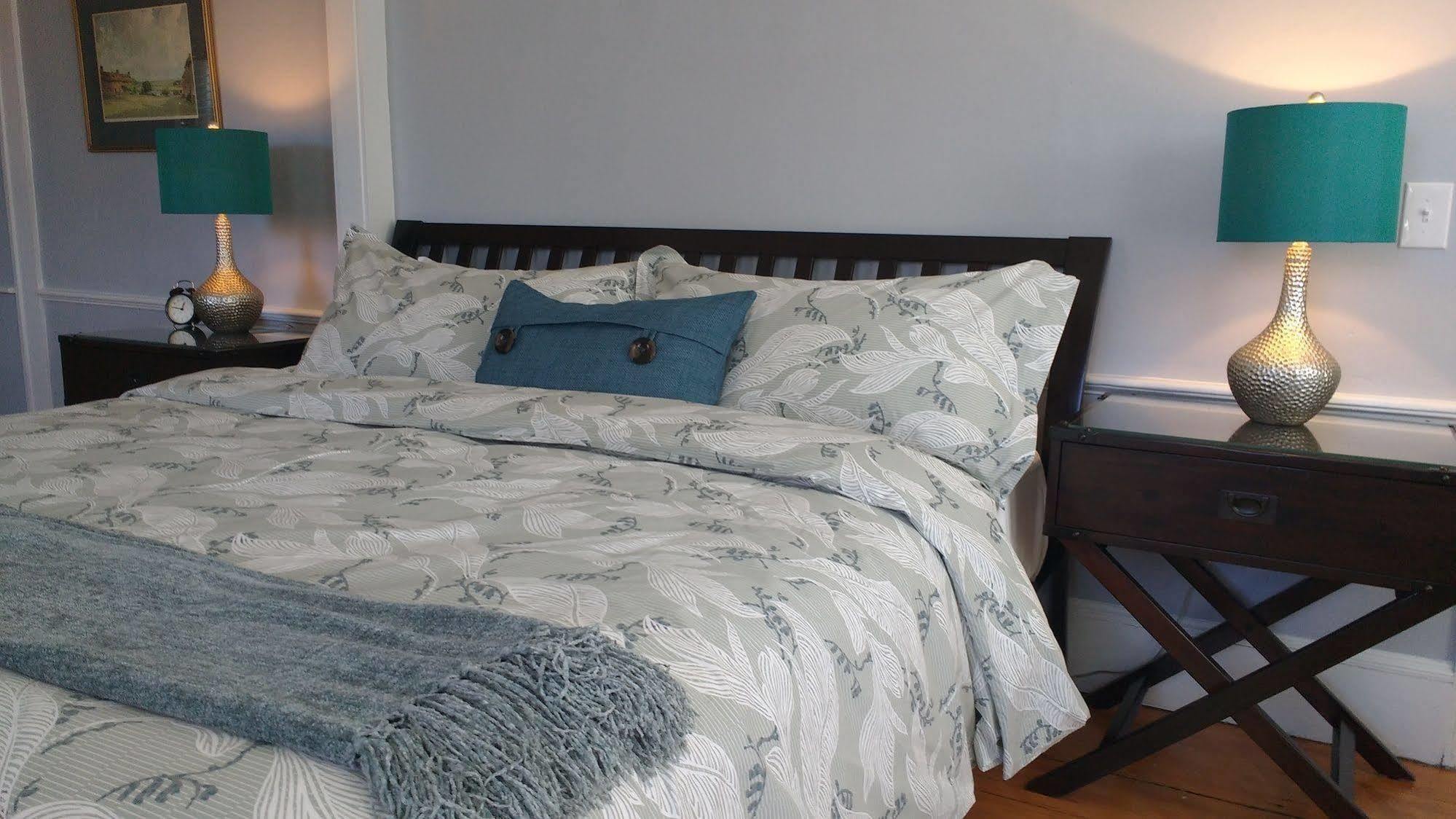 East Orleans The Parsonage Bed & Breakfast エクステリア 写真